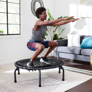 JumpSport 370 PRO Trampolim de fitness leve e resistente para ambientes internos de 39 pol., preto