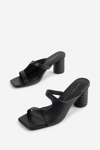 Intentionally Blank - Women's Kompass Heel