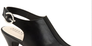 Sandálias femininas Alfani Jalenne Peep Toe com tira traseira em couro preto, tamanho 10 M