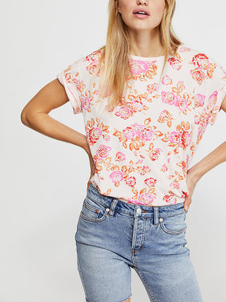 Camiseta feminina Free People Tourist Floral Print manga curta rosa tamanho grande