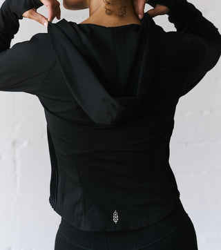 Free People - Jogando para Manter a Blusa com Zíper