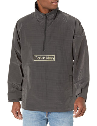 Jaqueta corta-vento leve masculina Calvin Klein com logotipo, cor preta, tamanho grande