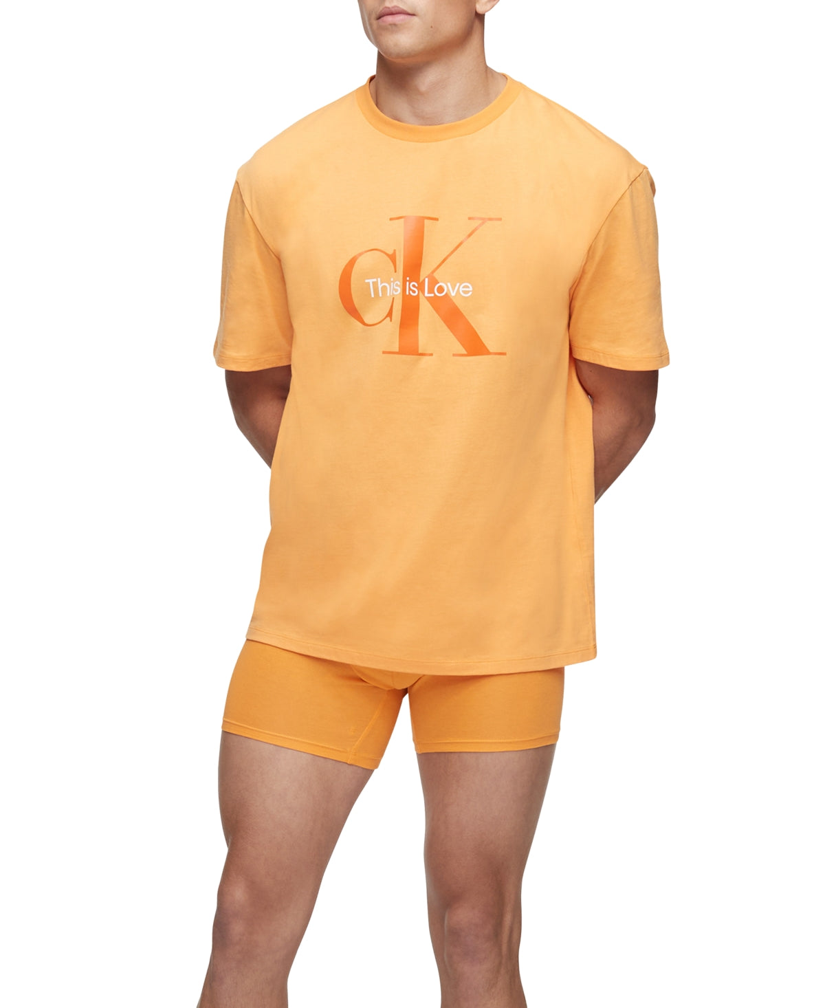 Camiseta Calvin Klein Masculina com Estampa de Logotipo Pride Laranja Tamanho XS