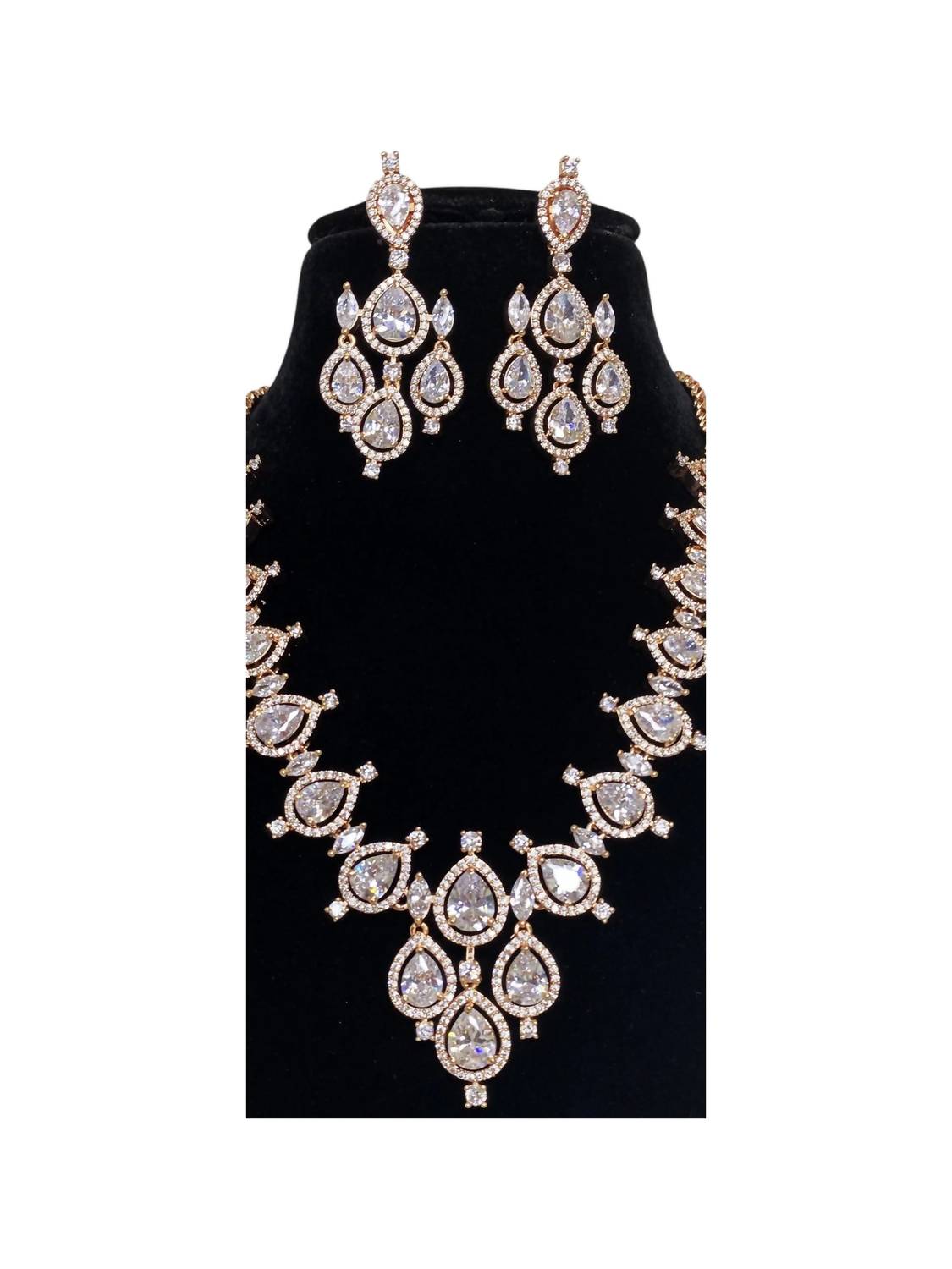 Zaalima Fashion - Women's Cz Zirconia Necklace Set