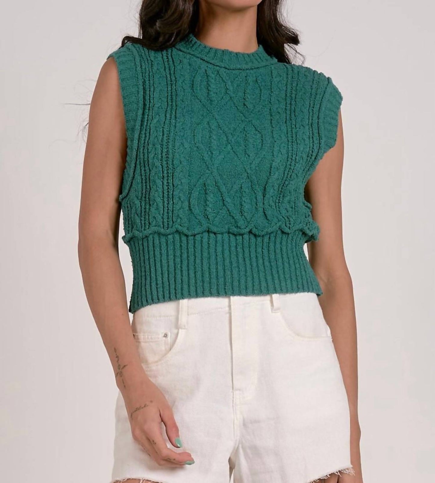Elan - Esmerelda Sleeveless Sweater