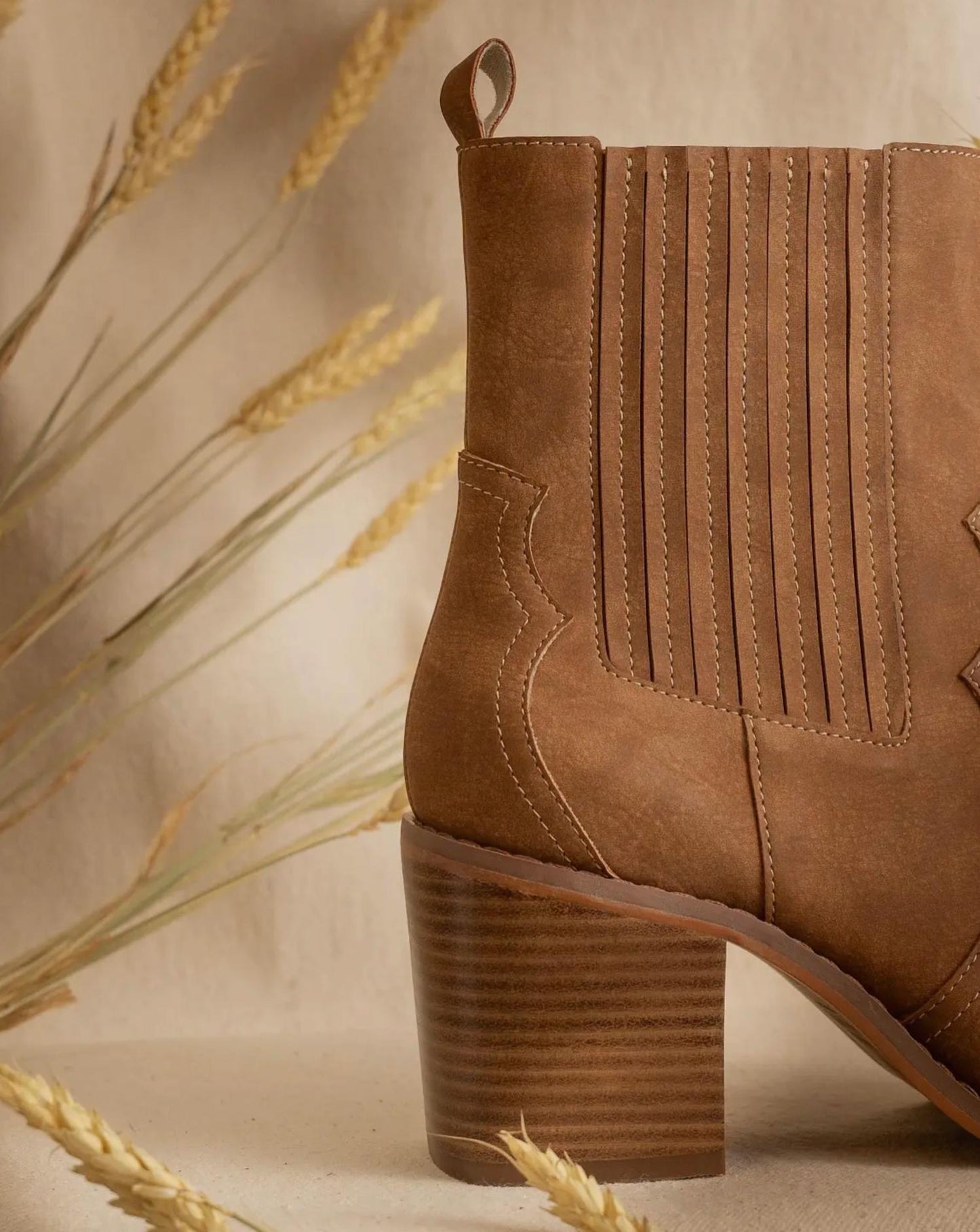 Oasis Society - Women's Addison Boots