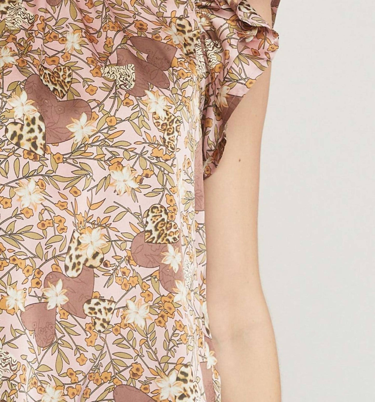Entro - Floral & Leopard Ruffle Top