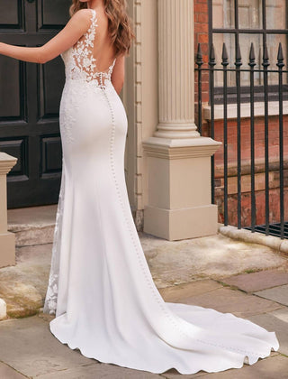 Adore - Vestido de noiva em crepe elástico com corte evasê