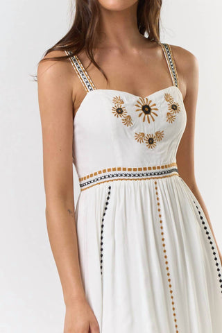 Lalavon - Embroidered Maxi Dress