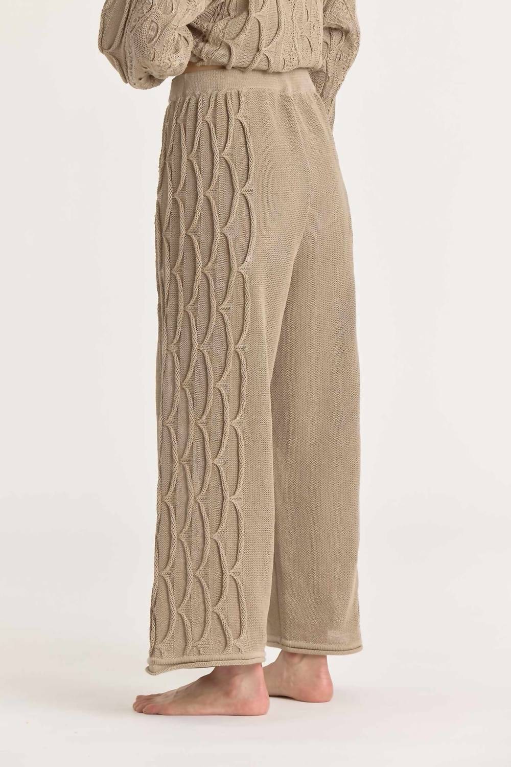 Black Crane - Cable Knit Pants