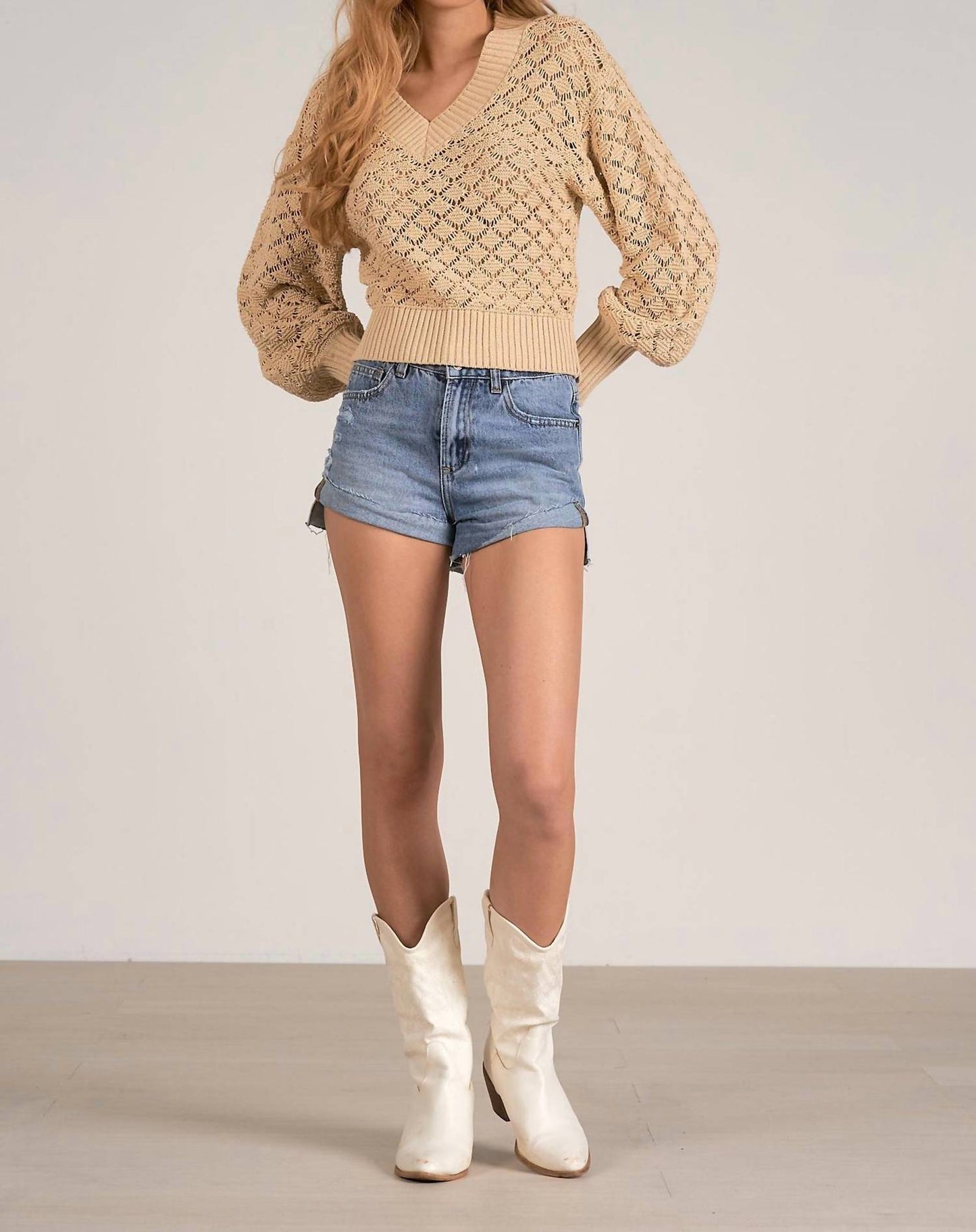 Elan - Brie V-neck Long Sleeve Sweater