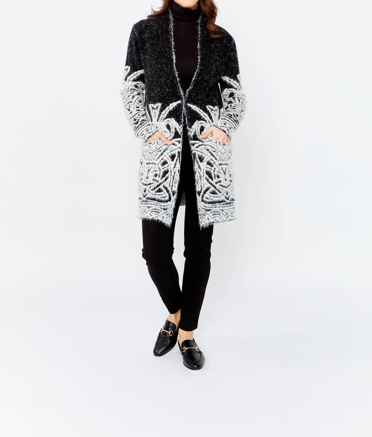 Frank Lyman - Casual Abstract Knit Cardigan