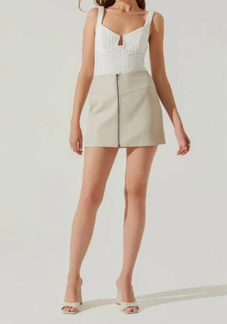 Astr - Tracy Faux Leather Zip Skirt