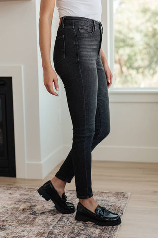 Judy Blue - High Rise Control Top Skinny Jeans