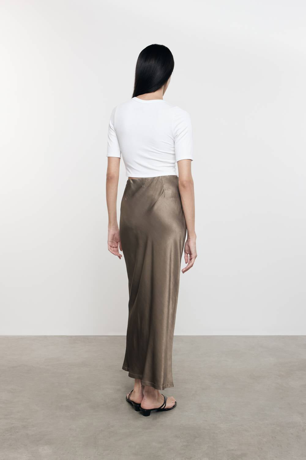 Enza Costa - SILK RIB CROPPED HALF SLEEVE CREW