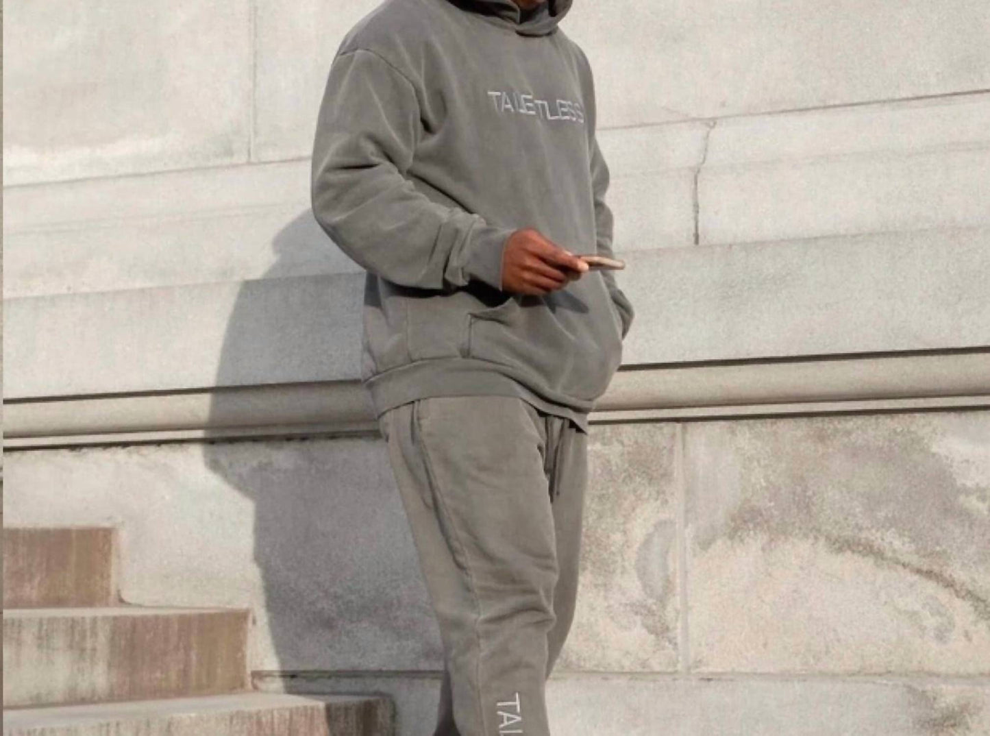 Talentless - Men's Circle Logo Embroidered Hoodie