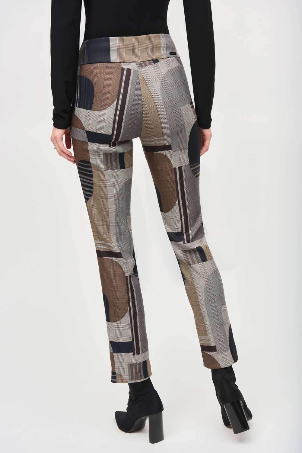 Joseph Ribkoff - Plaid Geometric Straight Ankle Pant