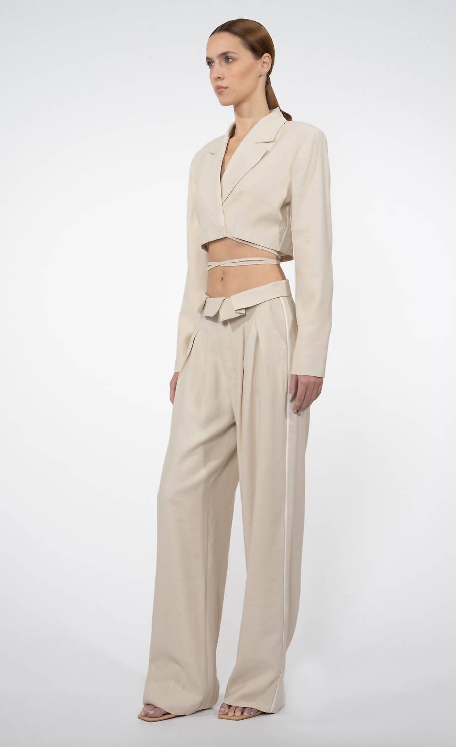 Nonchalant Label - Cade Crop Jacket