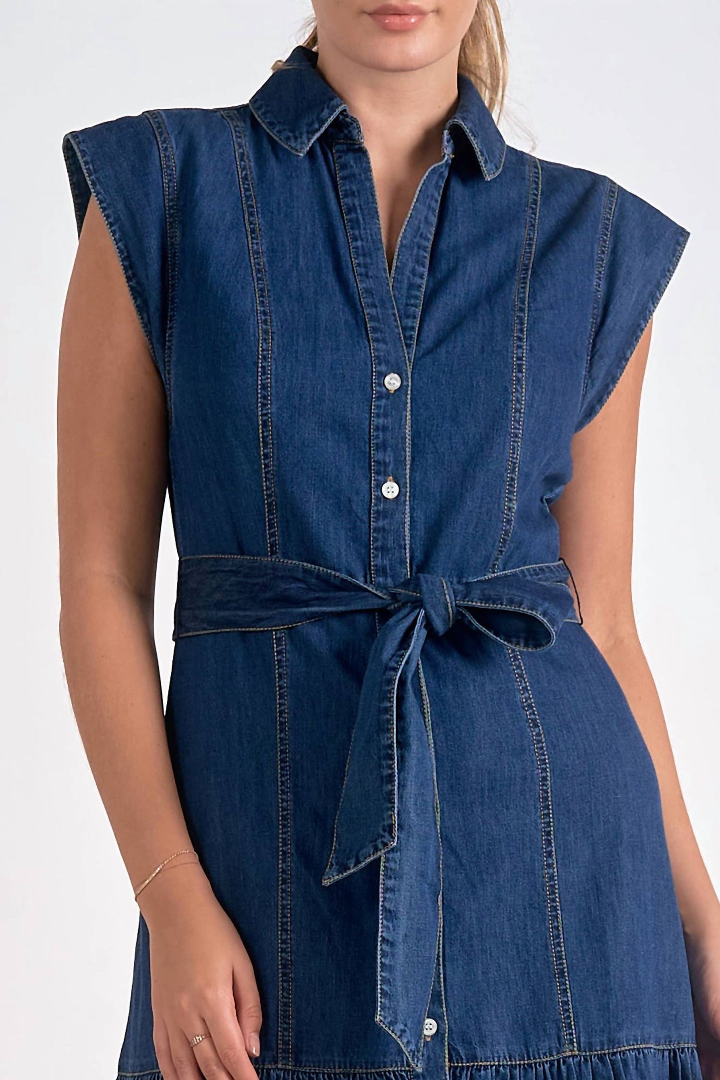 Elan - Midi Cap Sleeve Dress