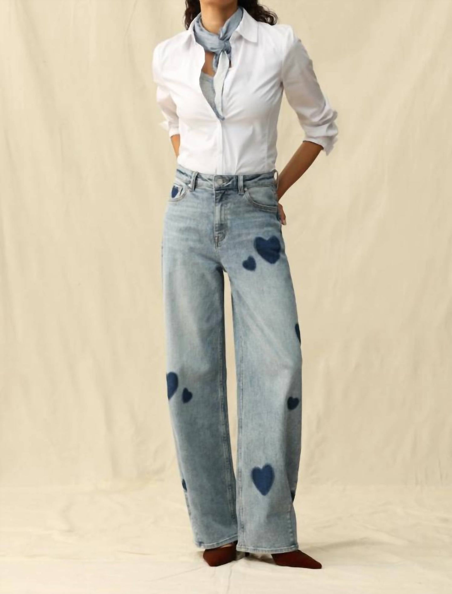 Bayeas - Women's Rosalind Heart Detail High Rise Barrel Jeans