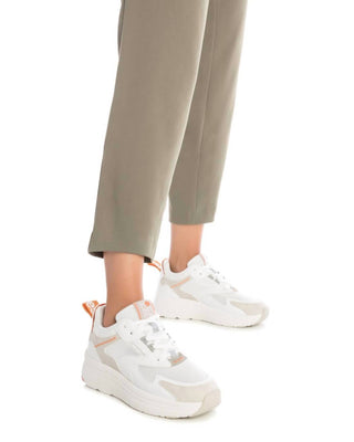 Xti - Tênis Casual Feminino para Caminhada