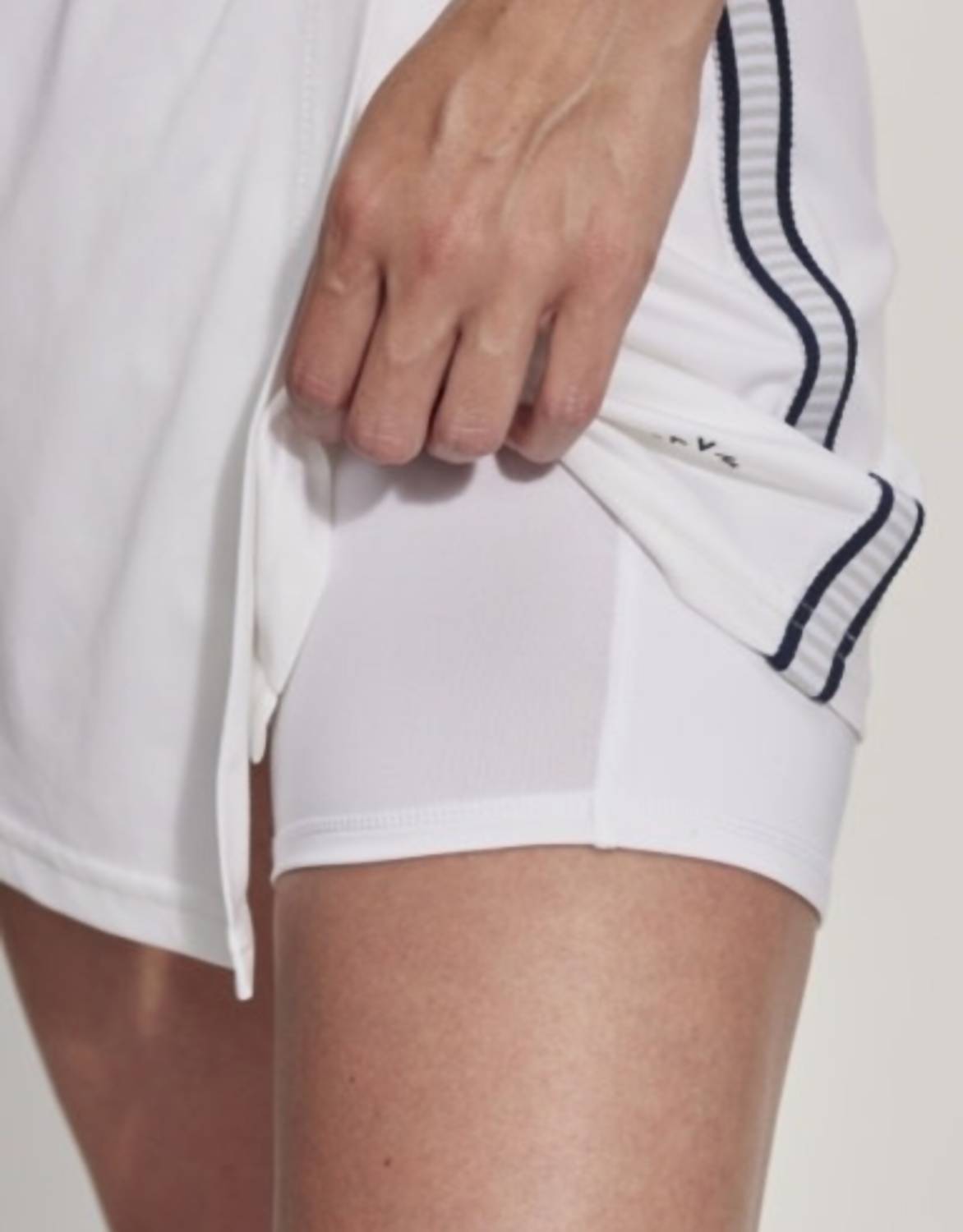 Varley - Boston Mid Rise Saia 13.5