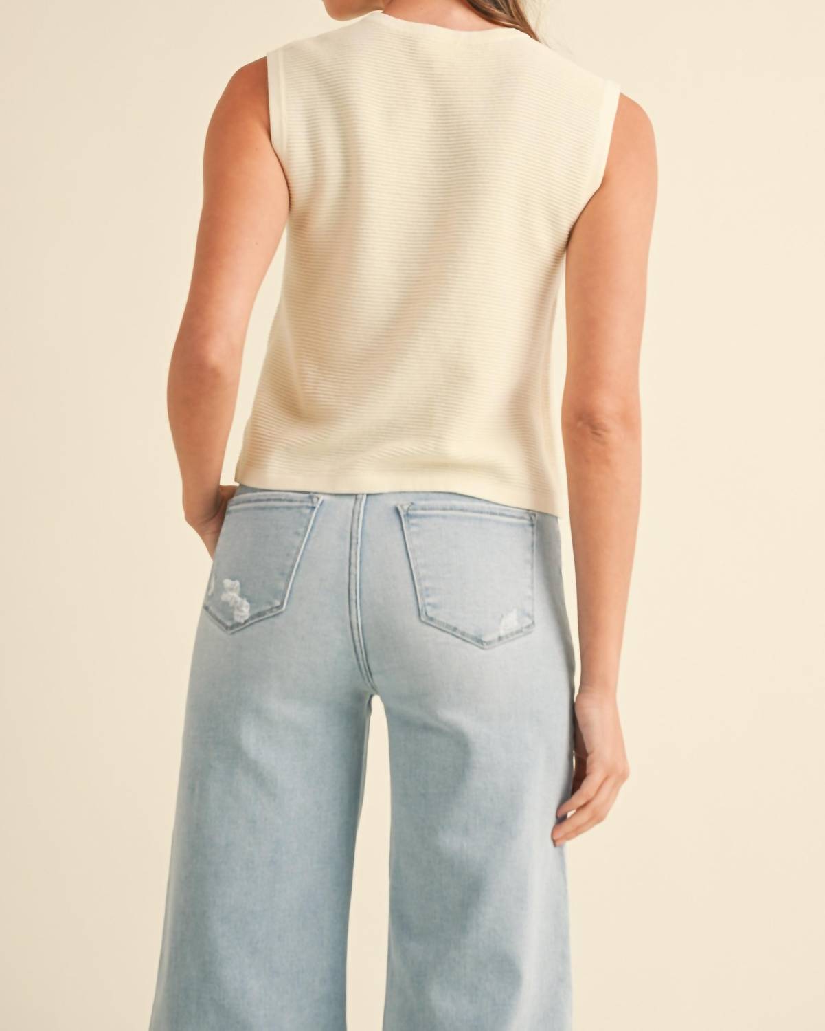 Anniewear - Driftwood Knit Vest