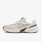 Nike - Women's V2K Run Sneaker