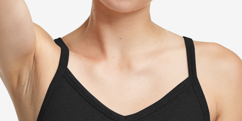 Champion Regata curta feminina elástica com absorção de umidade e recorte, alças finas, decote em V, roupa esportiva, preta, tamanho extrapequeno