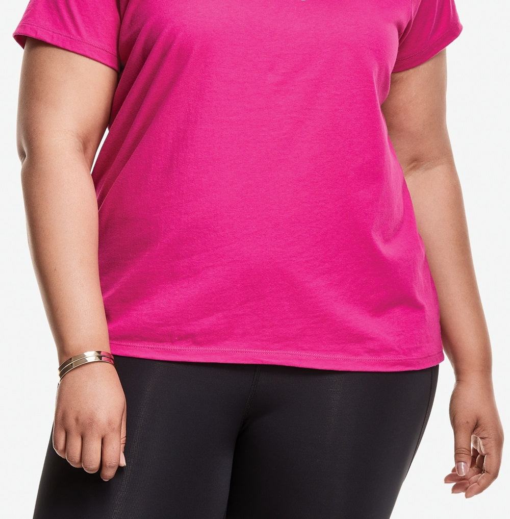 Camiseta feminina Champion Classic Logo Graphic Rosa Tamanho 3X