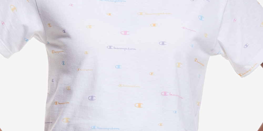 Camiseta curta feminina Champion com estampa de logotipo, branca, tamanho 2X