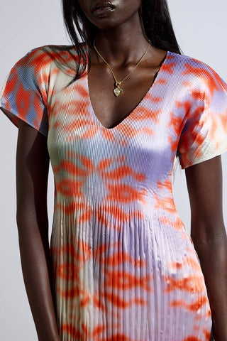 Nin Studio - Medusa V Neck Top