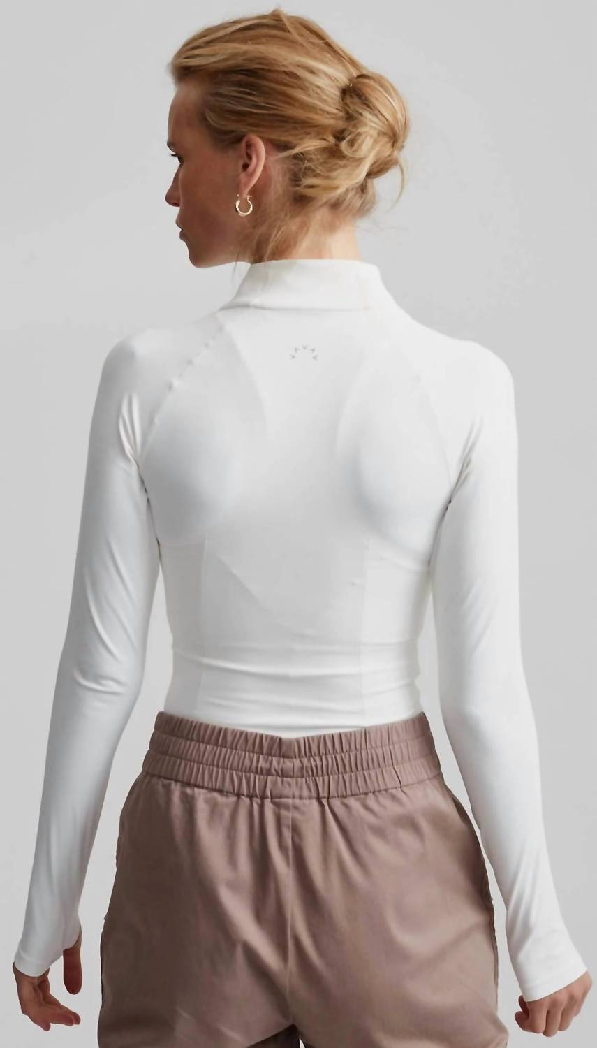 Varley - Women's Helena Mid Layer Top