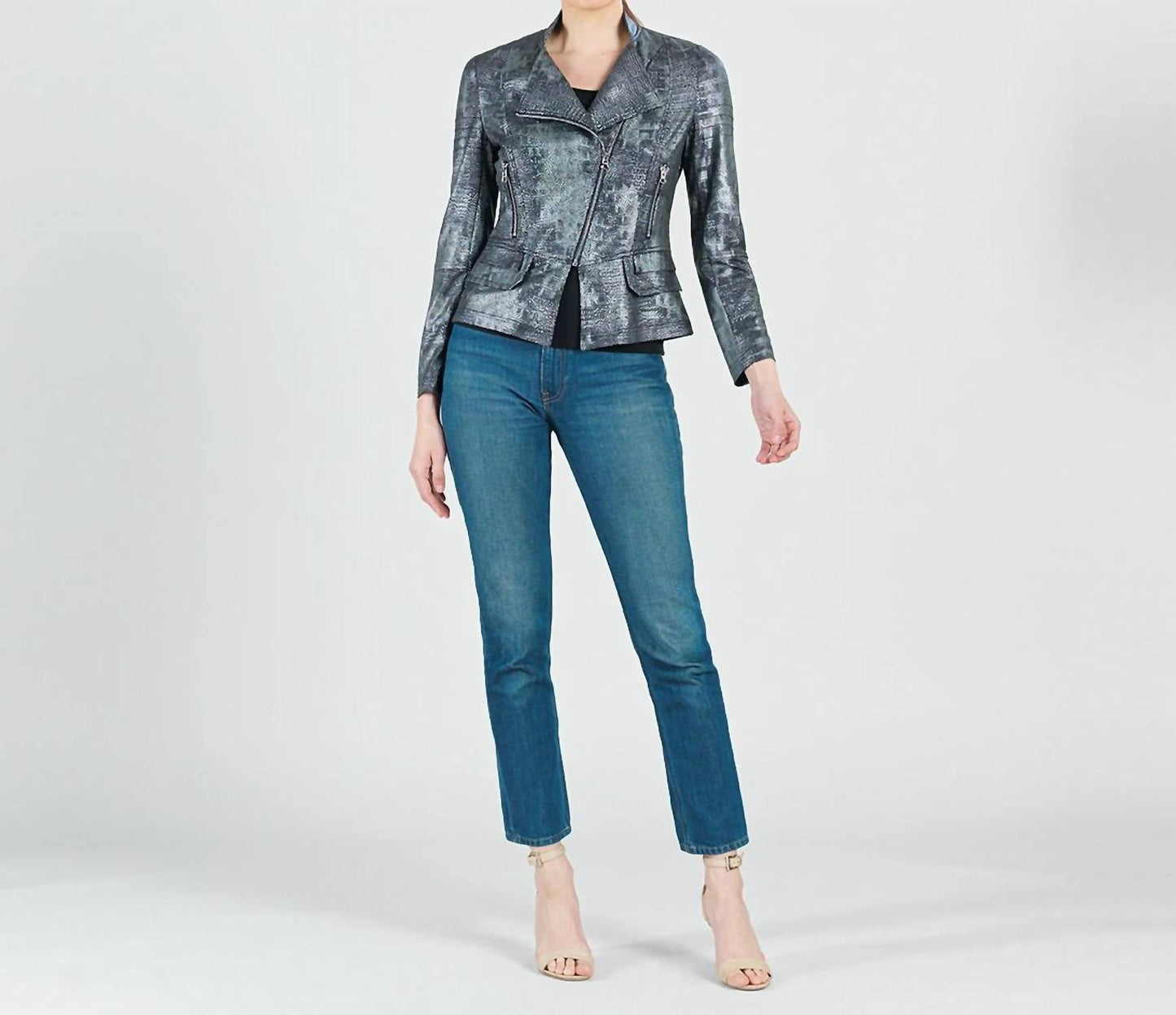 Clara Sunwoo - Jaqueta de motociclista texturizada em couro líquido metálico