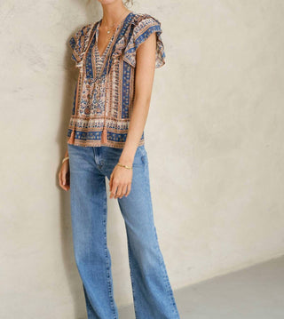 MABE - Blusa com babados e estampa Cass