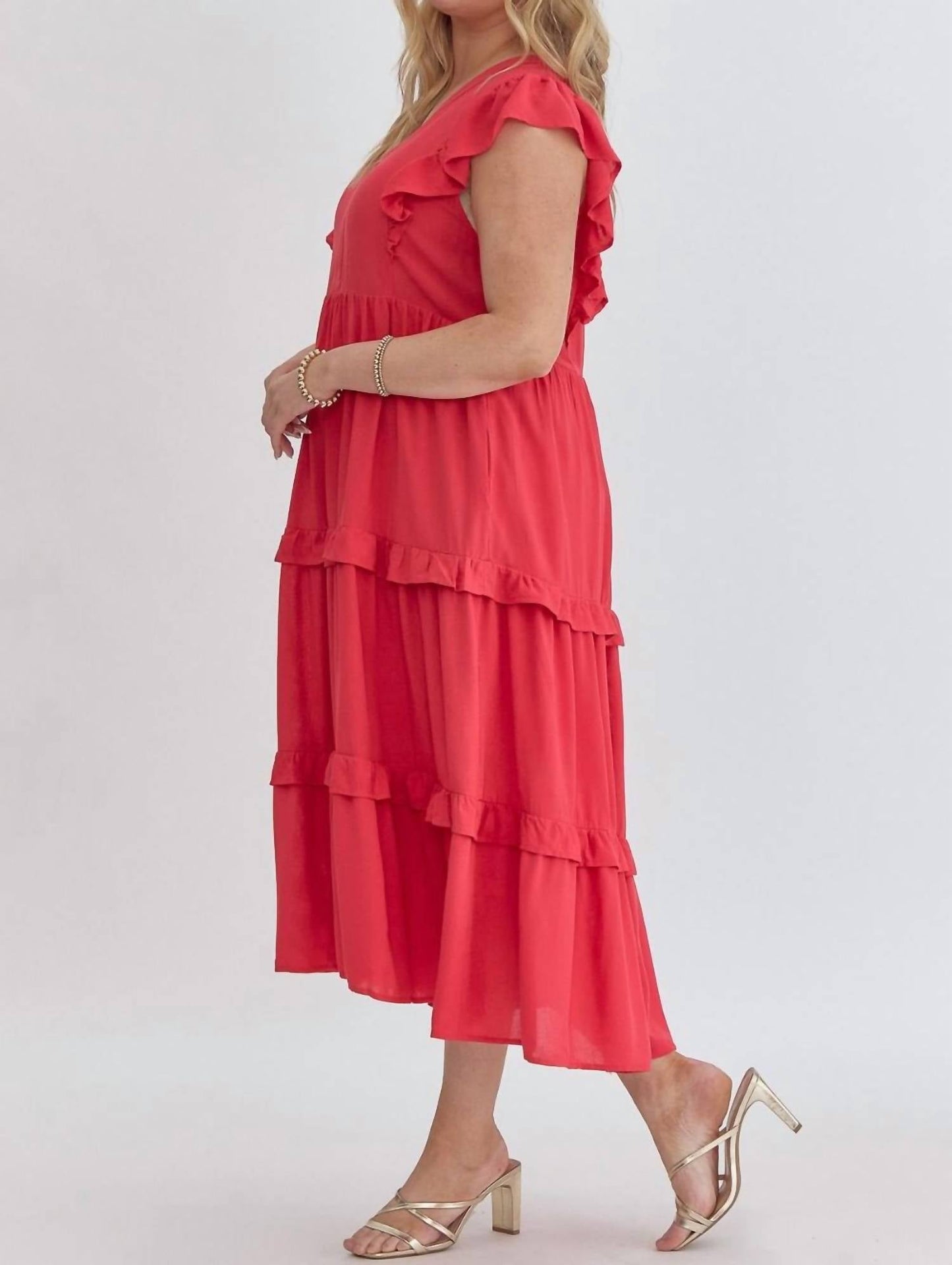 Entro - Curvy Karli Ruffle Sleeve Tiered Dress