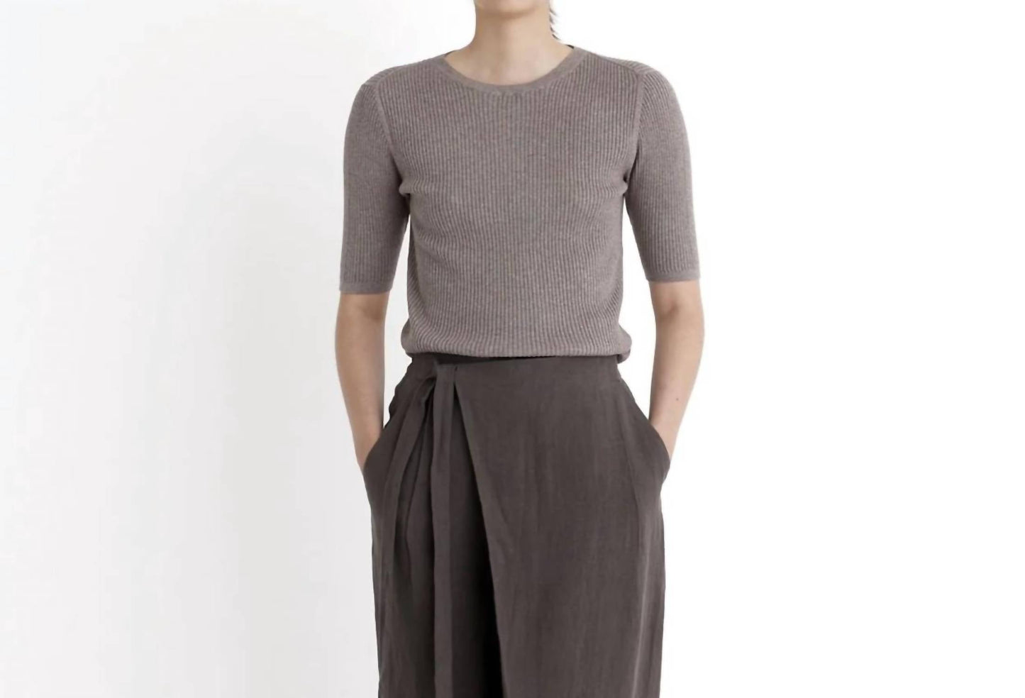 7115 By Szeki - Ribbed Short Sleeve Top