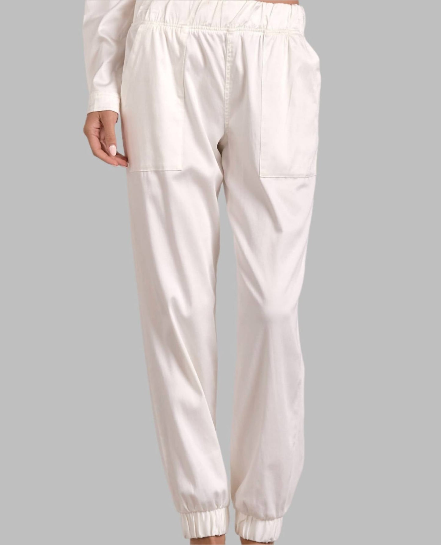 Elan - Women's Cargo Jogger