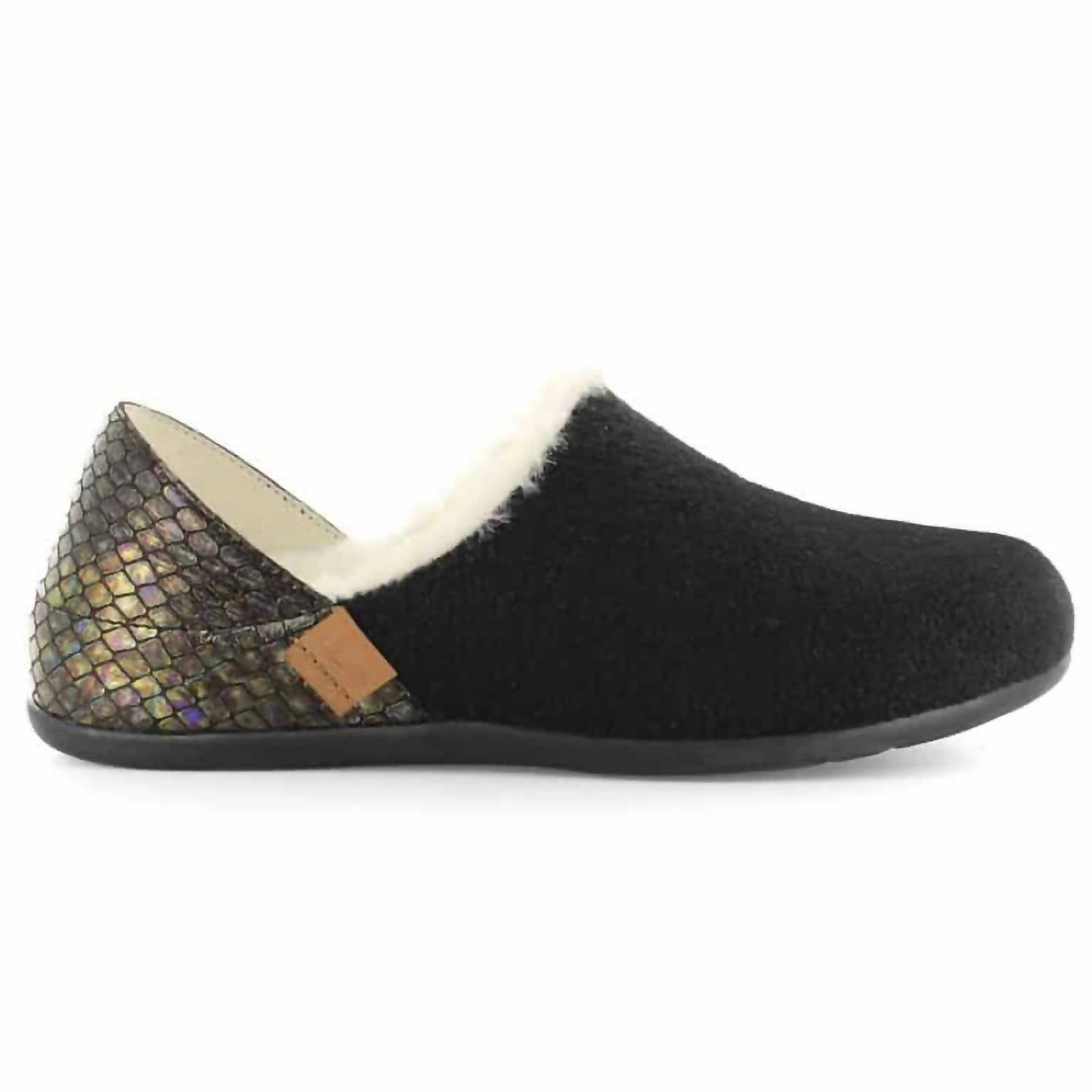 Strive - Women's Sofia Bedroom Slippers