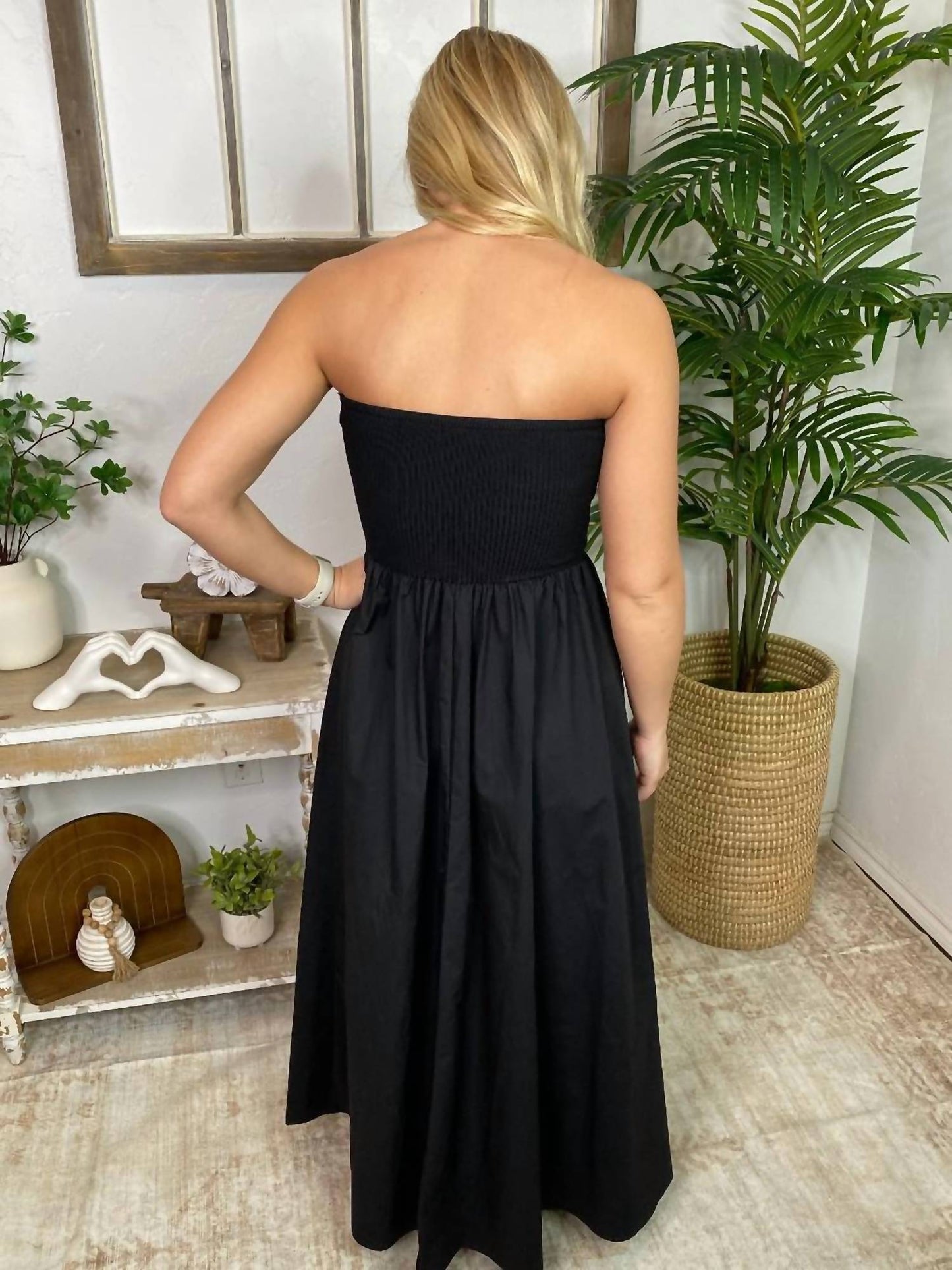 Blu Pepper - Strapless Twist Front Maxi Dress
