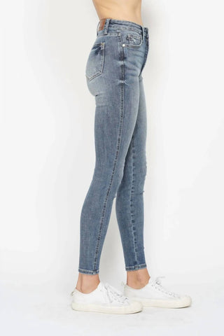 Judy Blue - Calça jeans skinny com controle de barriga e lavagem contrastante tamanho normal