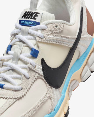 Nike - Tênis Zoom Vomero 5 Premium Feminino