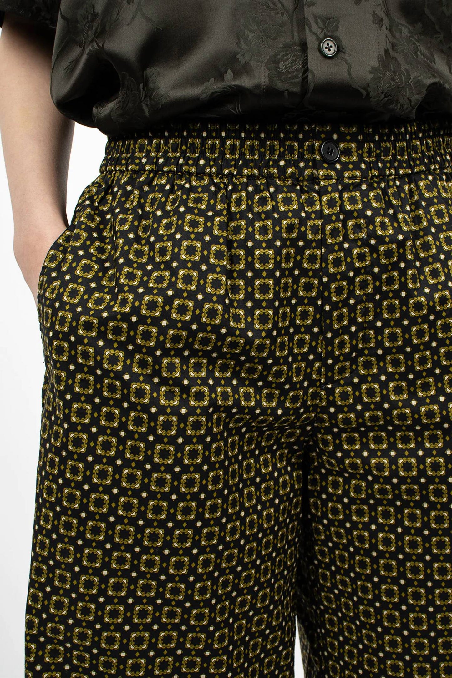 6397 - Weekend short