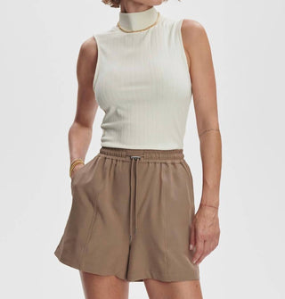 Varley - Esmond Mid Rise Short