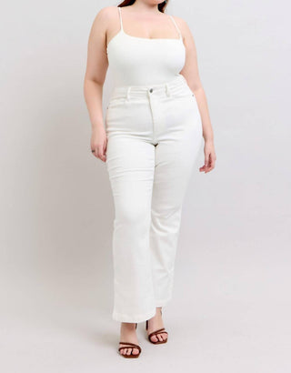 Judy Blue - Calça Jeans Bootcut Slim com Fenda Lateral