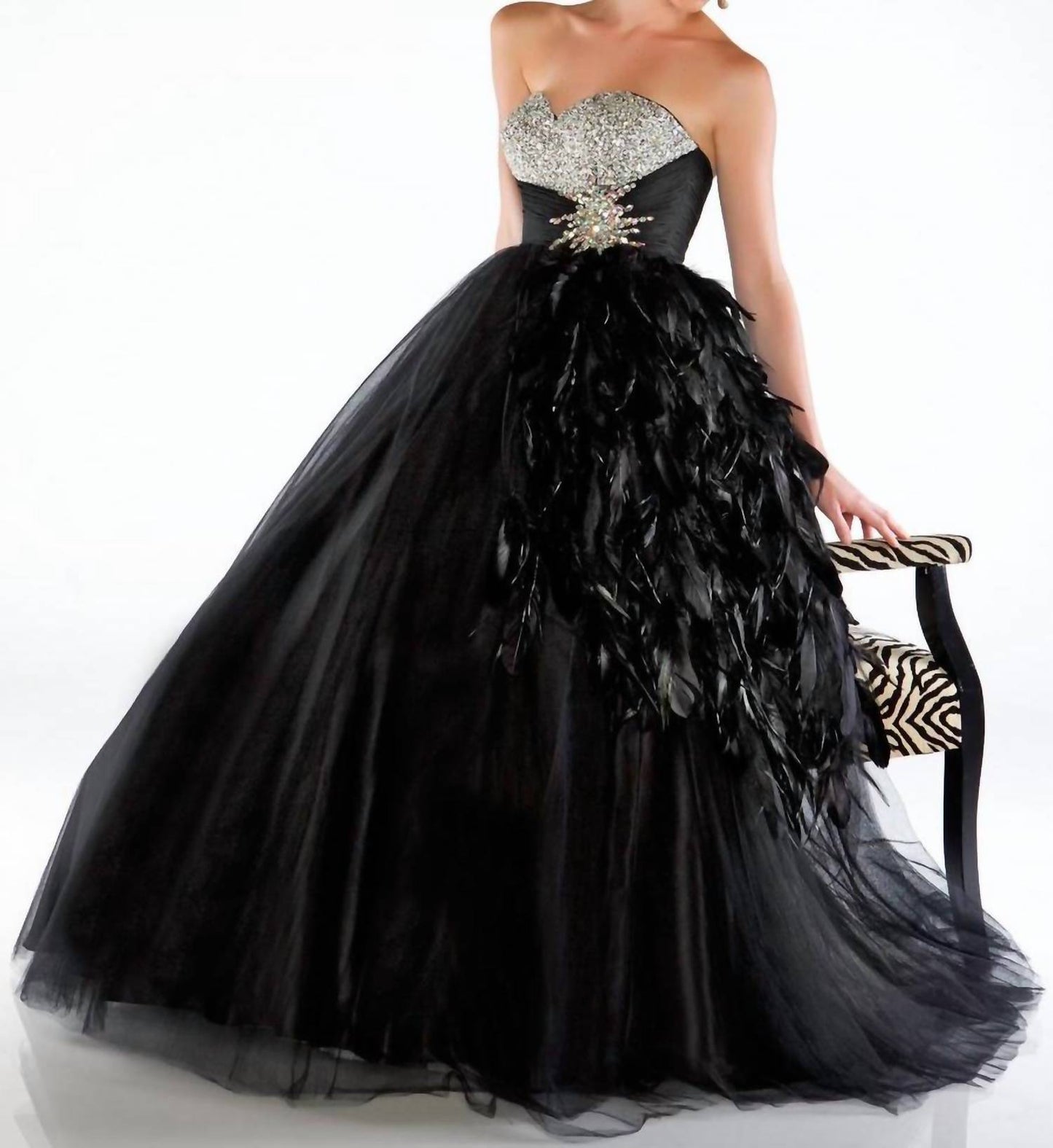 Mac Duggal - Swan-Inspired Ballgown with Feathered Tulle Skirt