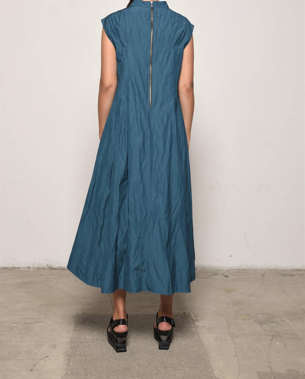 Simply Mila - Gaia Sleevesless Dress