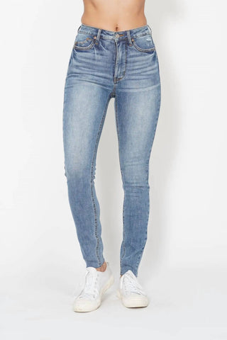 Judy Blue - Calça Jeans Skinny Vintage com Bolso Escudo e Cintura Alta