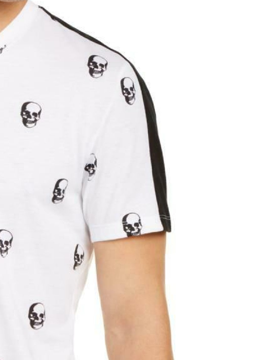 Camiseta masculina com estampa de caveira e decote em V da INC International Concepts, branca, tamanho grande