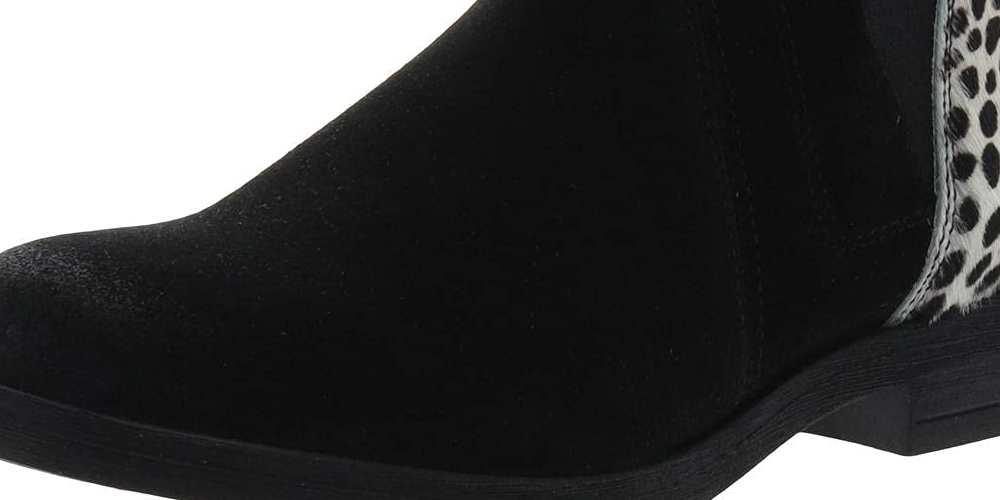 Botas femininas Clarks Demi 2 Beat Snow Leopard tamanho 9 B Médio EUA